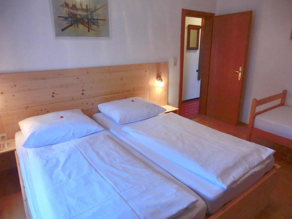 Buchauer-Tirol / Landhaus Buchauer Thiersee Zimmer foto